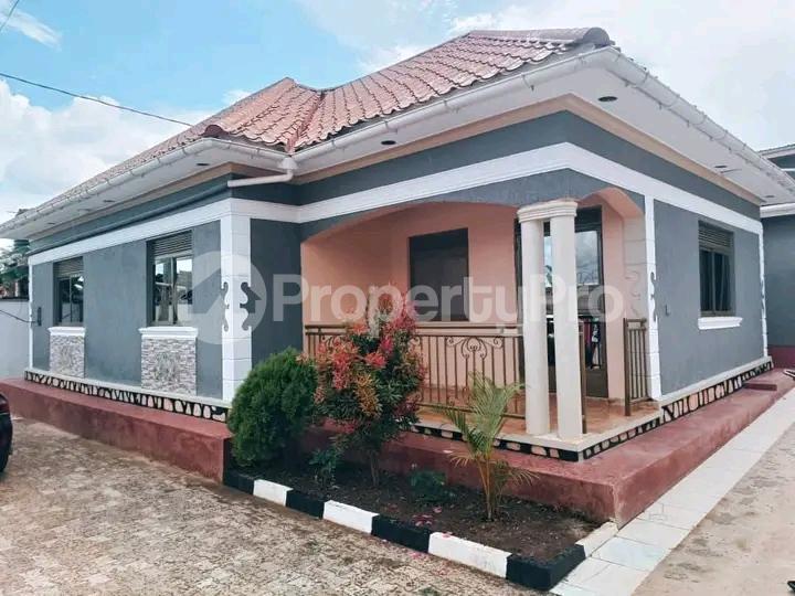 3 bedroom Bungalow Apartment for sale Namugongo road  Kampala Central Kampala Central - 7