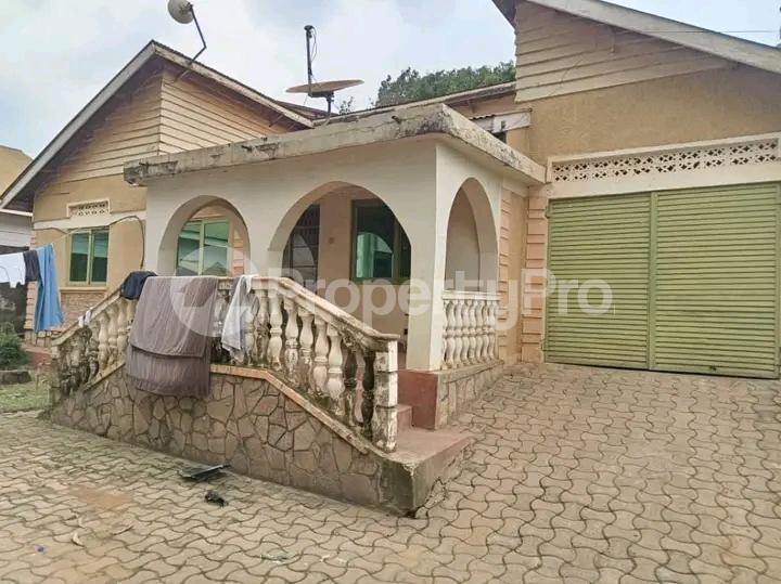 4 bedroom Bungalow Apartment for sale Kireka namugongo  Kampala Central - 2