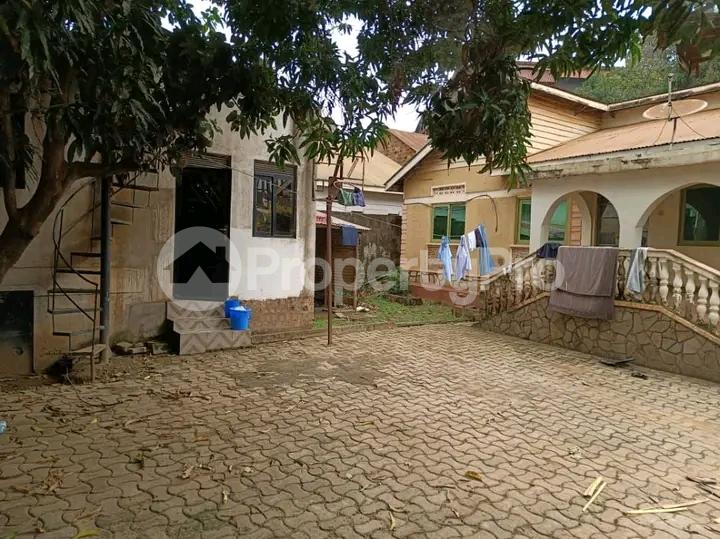 4 bedroom Bungalow Apartment for sale Kireka namugongo  Kampala Central - 3