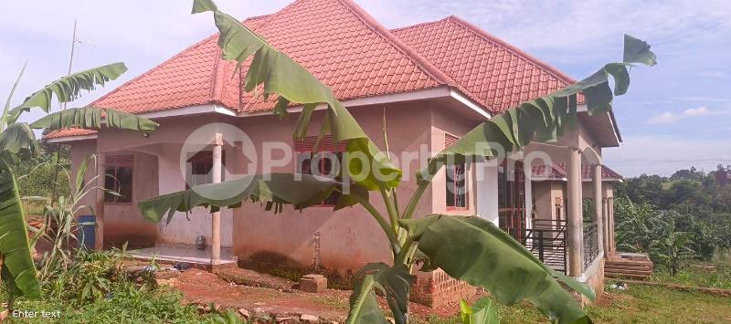 3 bedroom Villa for sale Gayaza manyangwa  Kira Wakiso Central - 2