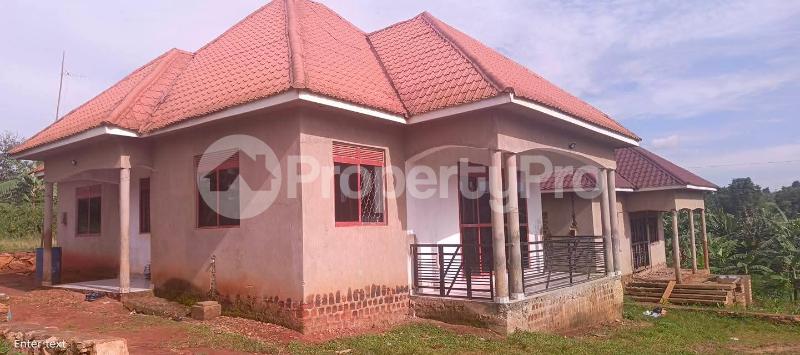 3 bedroom Villa for sale Gayaza manyangwa  Kira Wakiso Central - 1