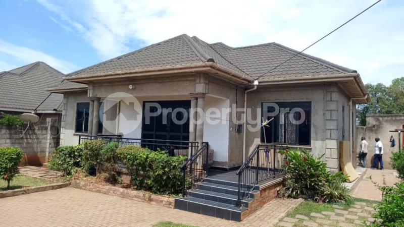 3 bedroom Villa for sale Kira kitukutwe  Kira Wakiso Central - 0
