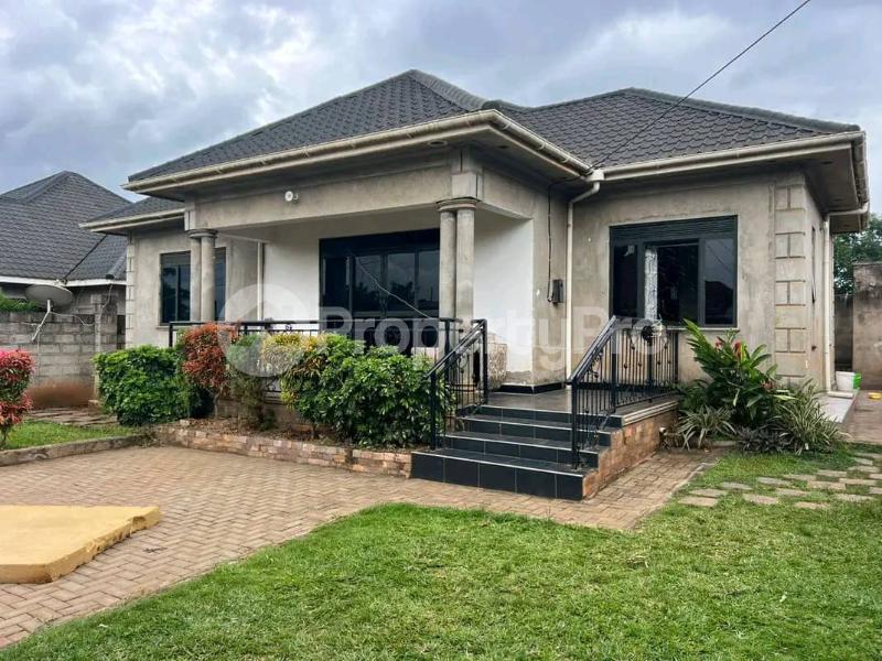 3 bedroom Villa for sale Kira kitukutwe  Kira Wakiso Central - 2