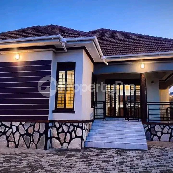 4 bedroom Apartment for sale Kira road  Kampala Central Kampala Central - 0