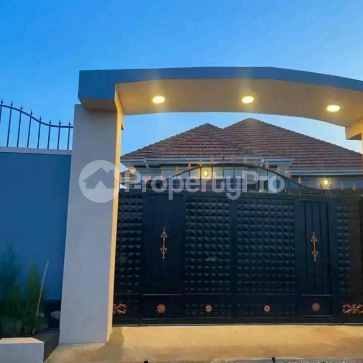 4 bedroom Apartment for sale Kira road  Kampala Central Kampala Central - 3