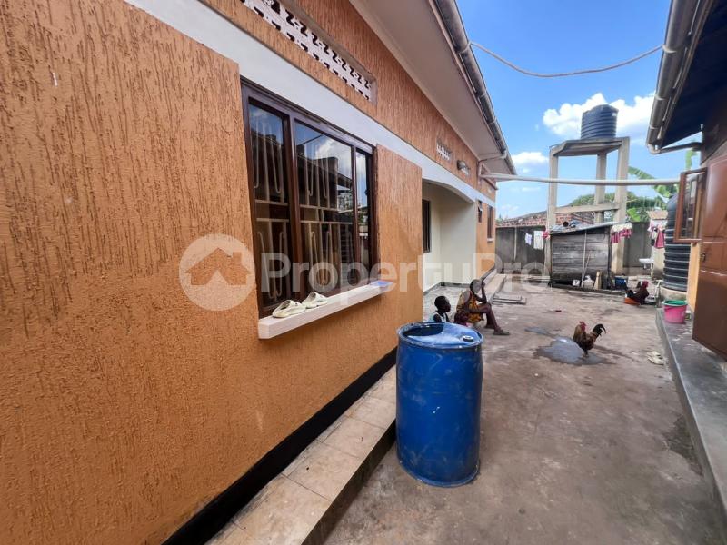 3 bedroom Villa for sale Seeta namugongo road  Goma Mukono Central - 12