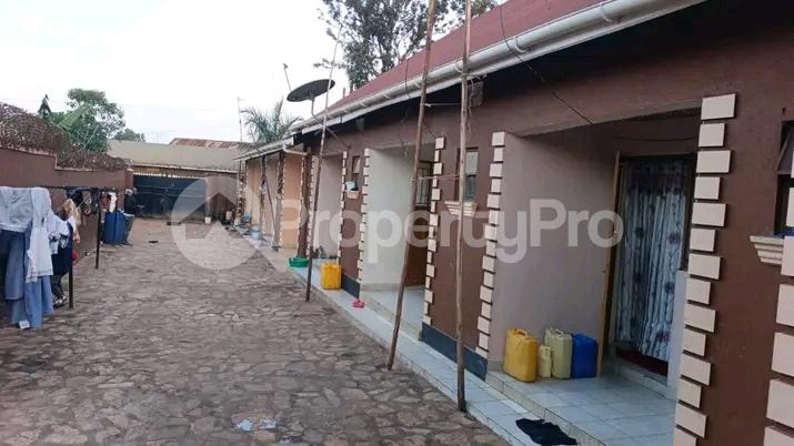 1 bedroom mini flat  Apartment Block Apartment for sale Bweyogerere  Kampala Central Kampala Central - 2