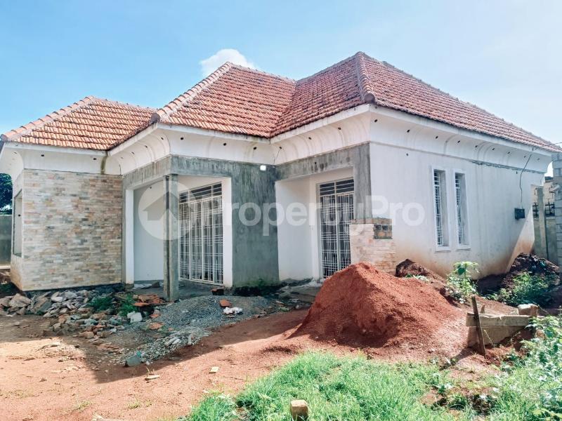 4 bedroom Bungalow Apartment for sale Namugongo road  Kampala Central Kampala Central - 2
