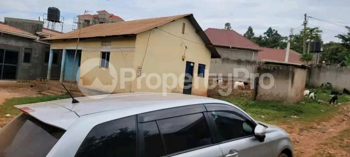 Land for sale Kyanja ring road Kampala Central - 5