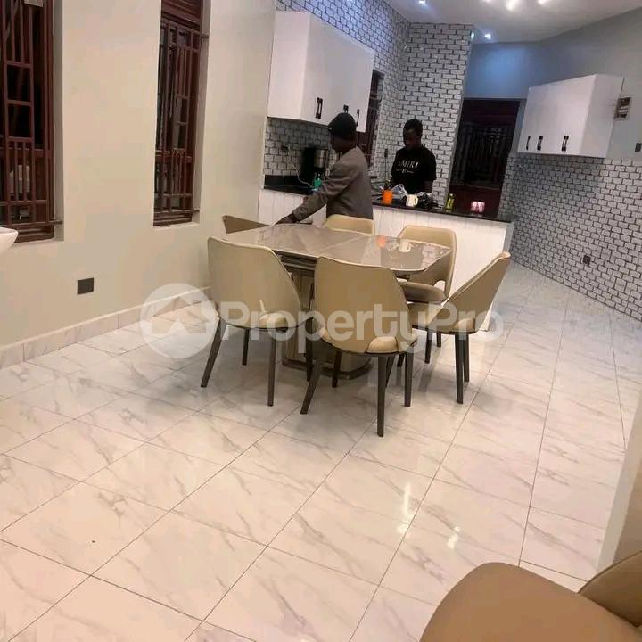 3 bedroom Bungalow Apartment for sale Kitende entebbe road  Kampala Central Kampala Central - 2