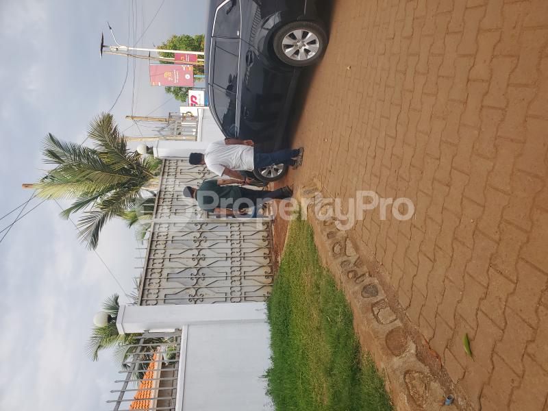 5 bedroom Commercial Property for rent Ntinda Naguru road  Kigowa Kampala Central - 14