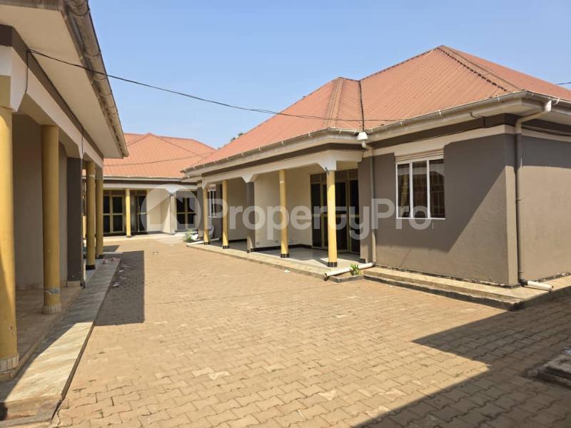 2 bedroom Apartment Block Apartment for sale Kyengera Kampala Central Kampala Central - 5