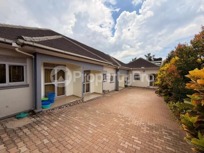 2 bedroom Bungalow Apartment for sale BWEYOGERERE NTEBETEBE  Kira Wakiso Central