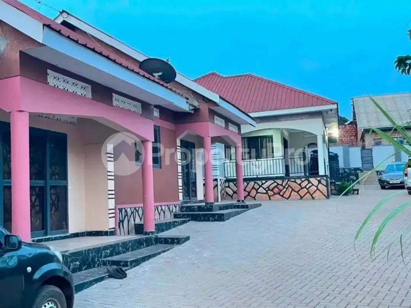 3 bedroom Bungalow Apartment for sale Kiwatule  Kampala Central Kampala Central - 1