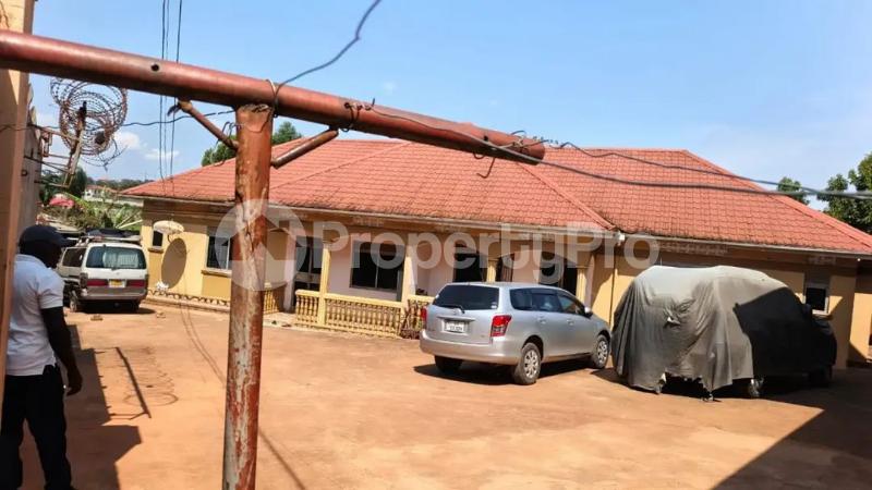 3 bedroom Bungalow Apartment for sale Mbalwa  Kira Wakiso Central - 4