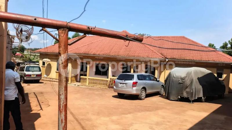 3 bedroom Bungalow Apartment for sale Mbalwa  Kira Wakiso Central - 2