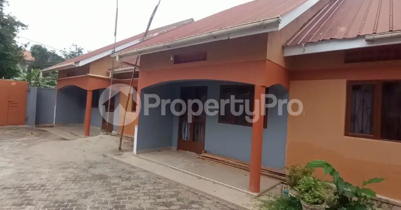 2 bedroom Bungalow Apartment for sale Namugongo town Kira Wakiso Central - 7