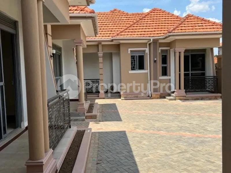 1 bedroom mini flat  Bungalow Apartment for sale Namugongo town  Kira Wakiso Central - 3
