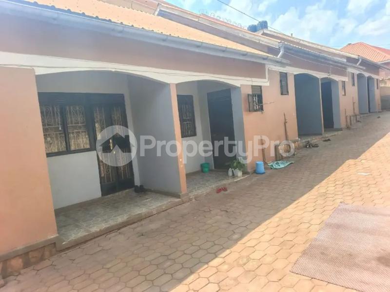 1 bedroom mini flat  Bungalow Apartment for sale Seeta namilyango road  Goma Mukono Central - 3