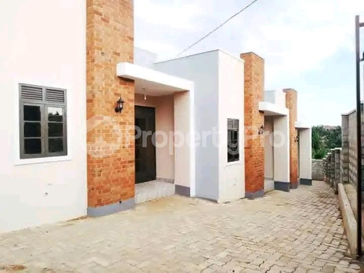 1 bedroom mini flat  Apartment for sale Namugongo sonde Kampala Central Kampala Central - 2