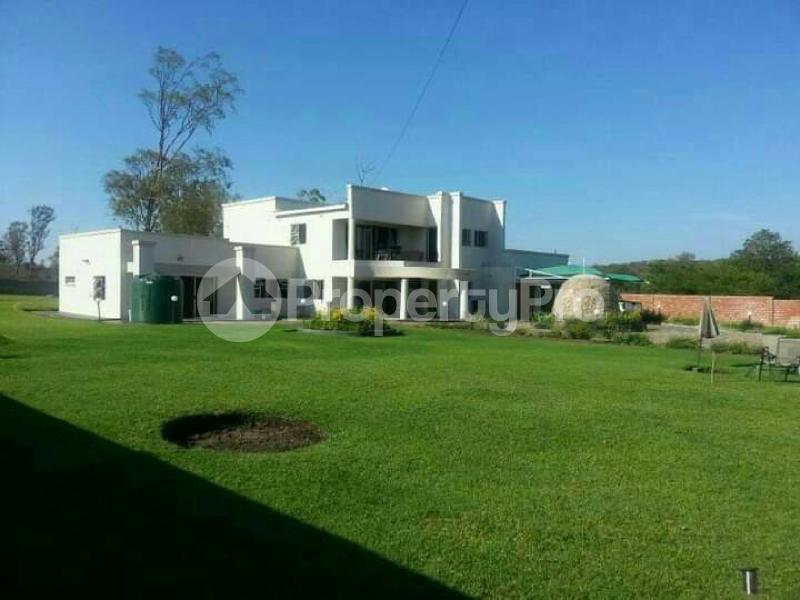 5 bedroom Houses for sale Riverside Riverside South Bulawayo East