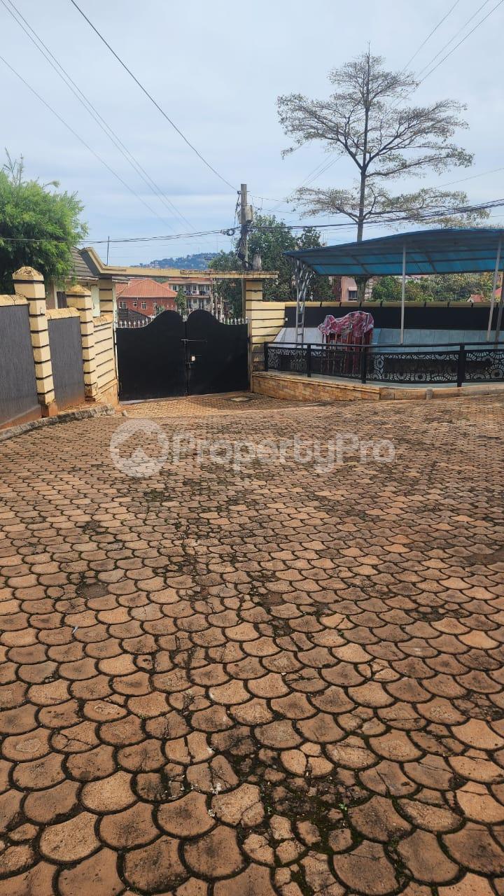 2 bedroom Apartment Block Apartment for rent Kampala, Uganda Kampala Central - 30