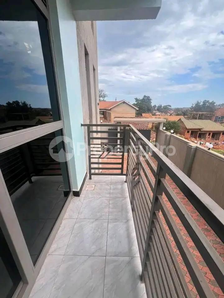 1 bedroom mini flat  Apartment Block Apartment for rent Salaama road Kampala Central - 10