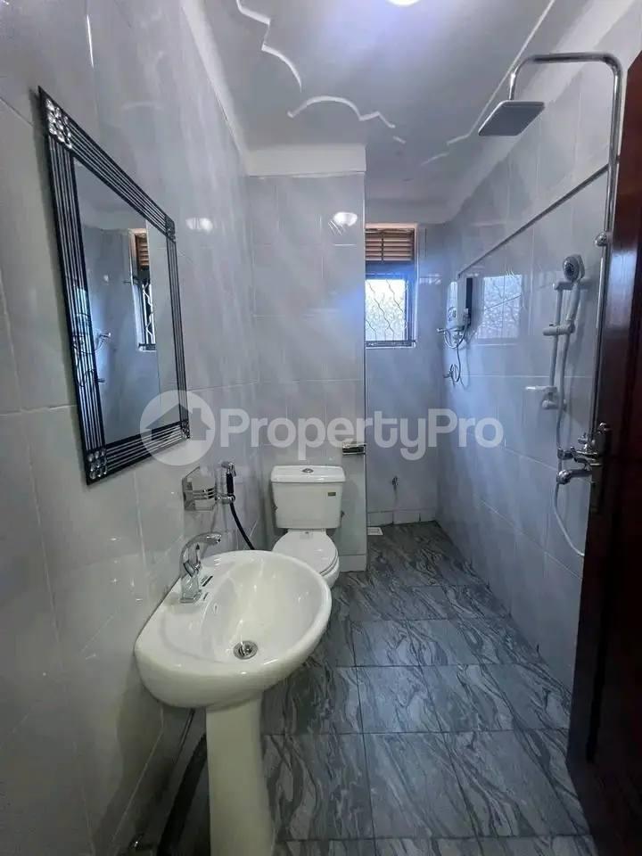 1 bedroom mini flat  Apartment Block Apartment for rent Salaama road Kampala Central - 1