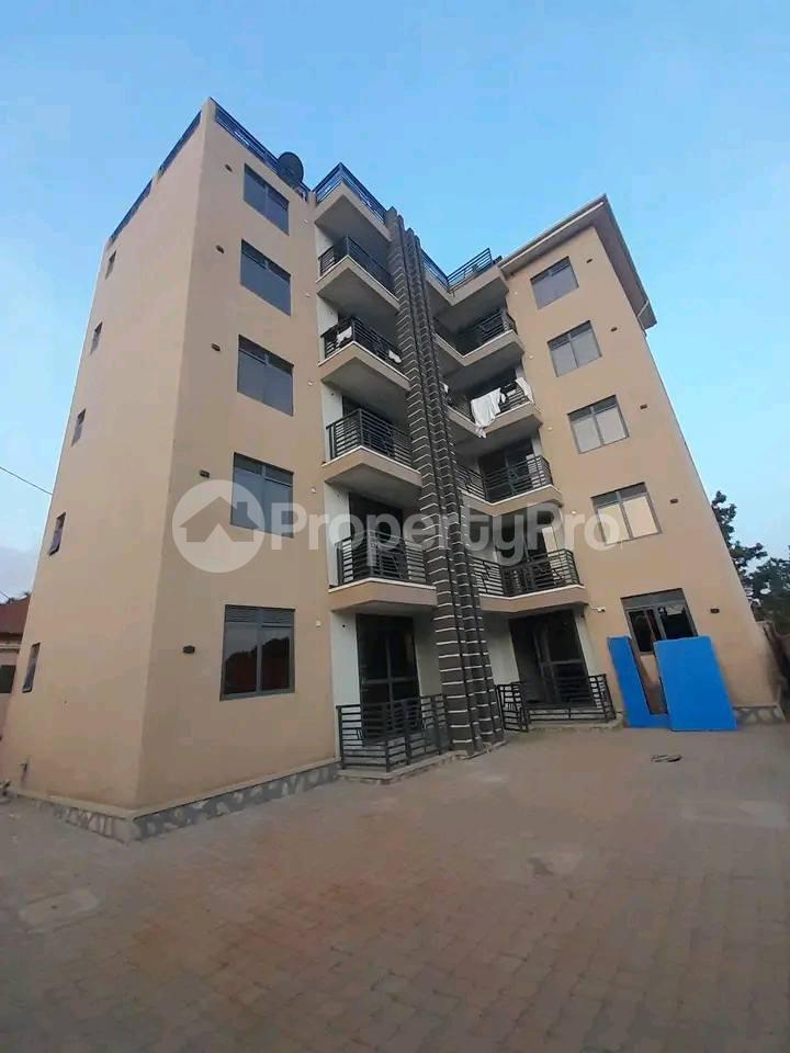 1 bedroom mini flat  Apartment Block Apartment for rent Salaama road Kampala Central - 5