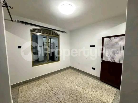 1 bedroom mini flat  Apartment Block Apartment for rent salaama road Kampala Central - 1