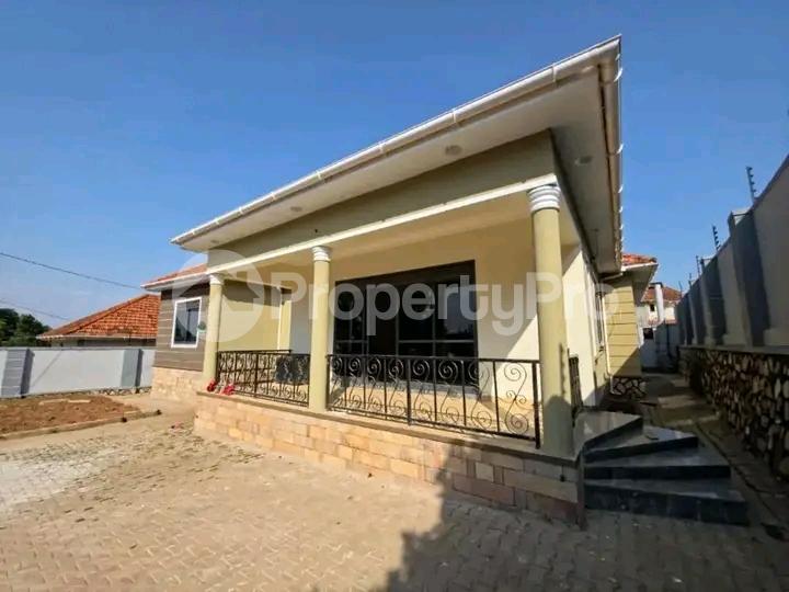 5 bedroom Bungalow Apartment for sale Kira mulawa  Kira Wakiso Central - 5