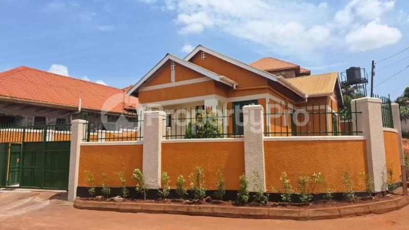 3 bedroom Villa for sale Kyaliwajjara kira road  Kira Wakiso Central - 0