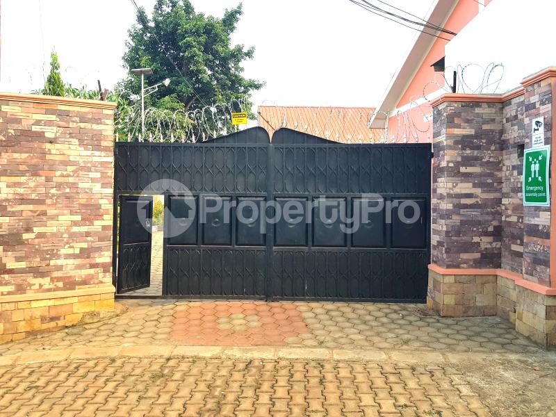 2 bedroom Apartment Block Apartment for rent Plot 5133, Block 265, Zana Bunamwaya Ssabagado-Makindye Wakiso Central - 5