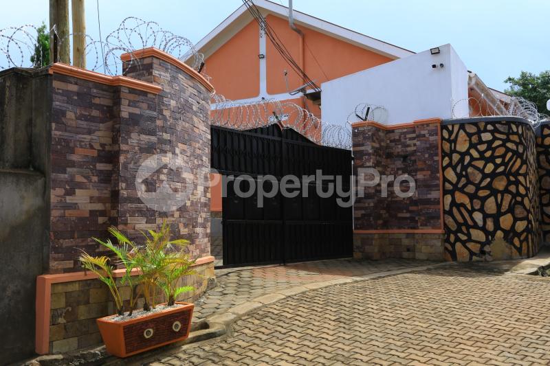 2 bedroom Apartment Block Apartment for rent Plot 5133, Block 265, Zana Bunamwaya Ssabagado-Makindye Wakiso Central - 3