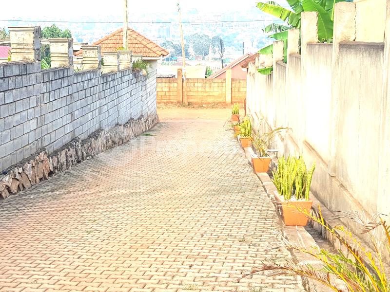 2 bedroom Apartment Block Apartment for rent Plot 5133, Block 265, Zana Bunamwaya Ssabagado-Makindye Wakiso Central - 1