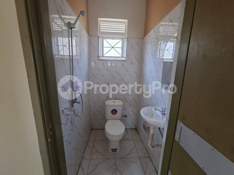 1 bedroom mini flat  Bungalow Apartment for rent Seeta road Kampala Central Kampala Central - 3