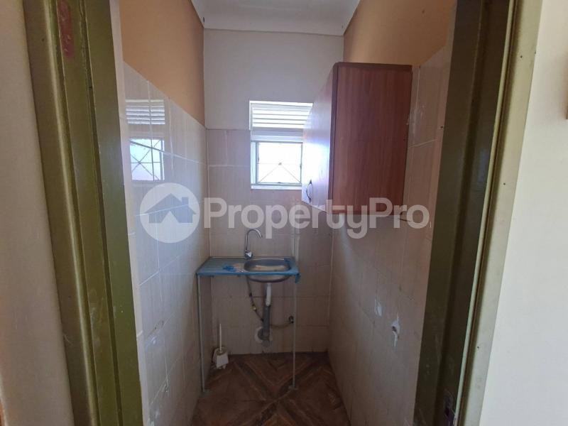 1 bedroom mini flat  Bungalow Apartment for rent Seeta road Kampala Central Kampala Central - 4