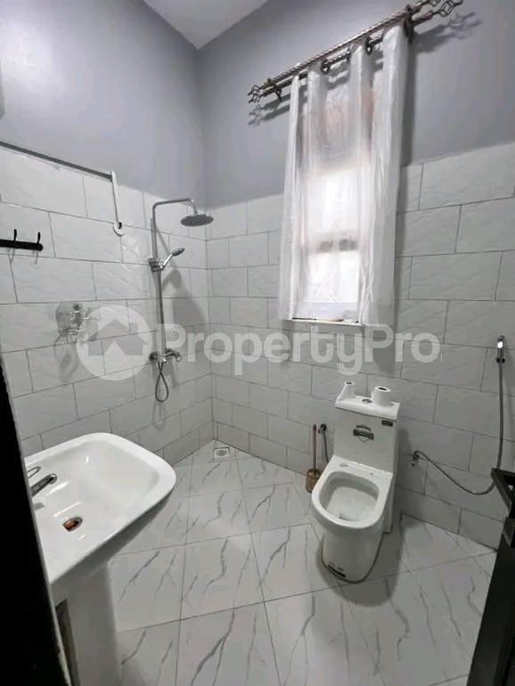 1 bedroom mini flat  Apartment Block Apartment for rent Seguku road Wakiso Central - 3