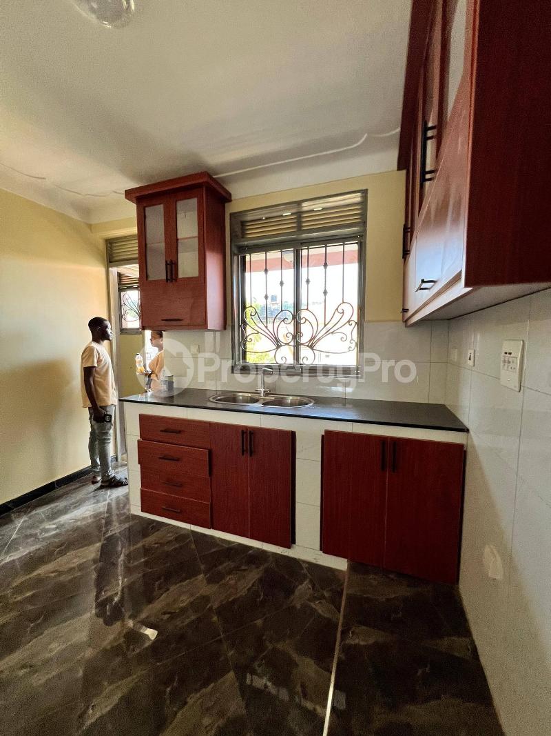 2 bedroom Apartment Block Apartment for rent Seguku road Wakiso Central - 13