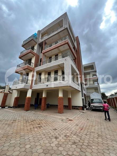 2 bedroom Apartment Block Apartment for rent Seguku road Wakiso Central - 5