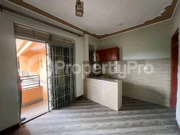 1 bedroom mini flat  Apartment Block Apartment for rent Seguku road  Wakiso Central - 5