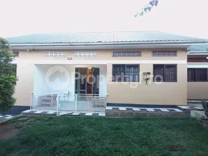 4 bedroom Bungalow Apartment for sale Namugongo  Kampala Central Kampala Central - 10