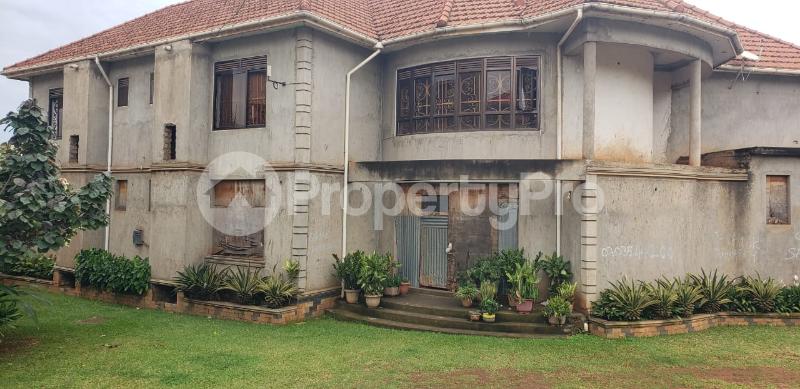 5 bedroom Villa for sale Najjera  Kira Wakiso Central - 2