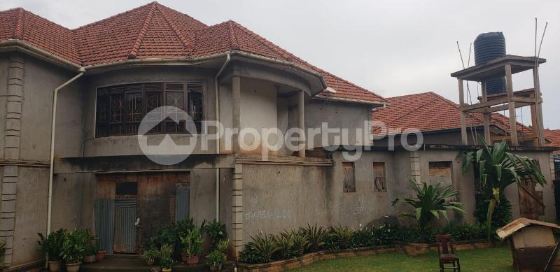 5 bedroom Villa for sale Najjera  Kira Wakiso Central - 1