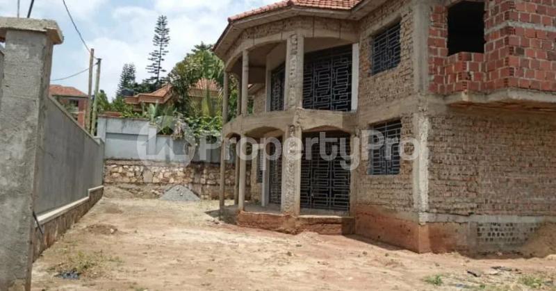 4 bedroom Villa for sale Namugongo  Kira Wakiso Central - 1