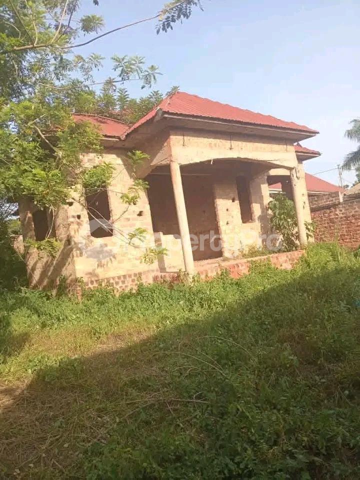 3 bedroom Bungalow Apartment for sale Namugongo road  Wakiso Central - 3