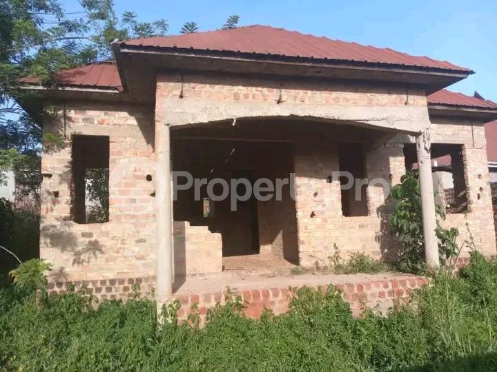 3 bedroom Bungalow Apartment for sale Namugongo road  Wakiso Central - 4