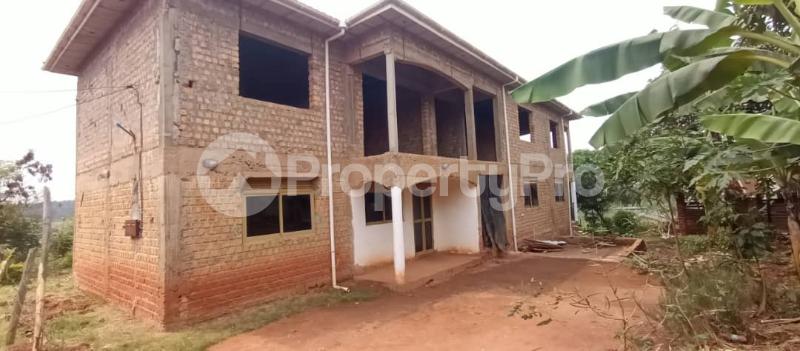 3 bedroom Apartment Block Apartment for sale Namugongo kiwango  Goma Mukono Central - 0