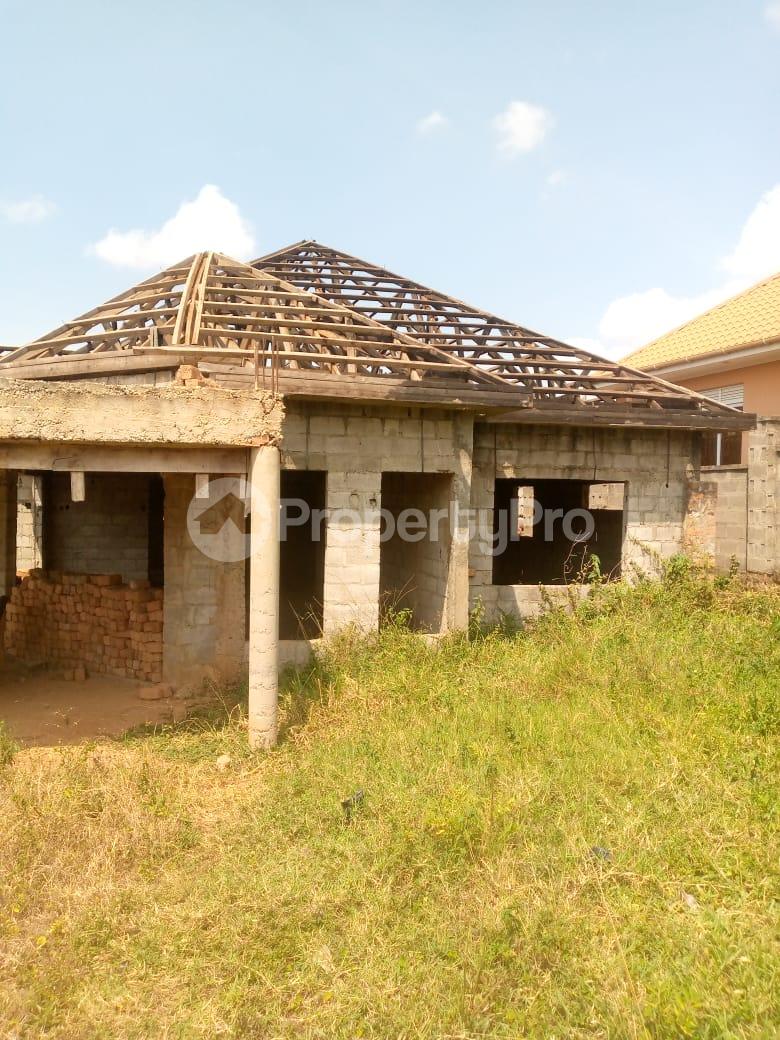 3 bedroom Bungalow Apartment for sale Namugongo nabsugwe  Wakiso Central - 0