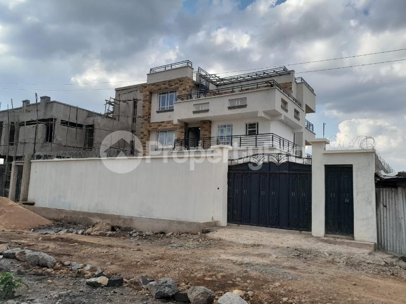 4 bedroom Townhouses Houses for sale Eastern Bypass Ruiru Ruiru Kiambu